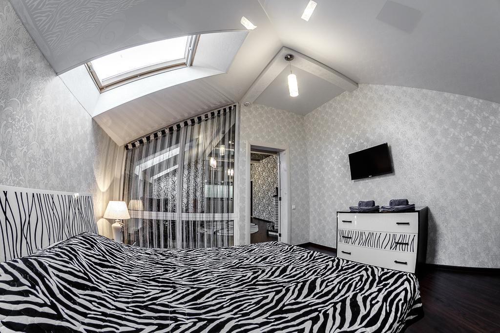 Diamond De Luxe Apartment Kolomiya Exterior photo